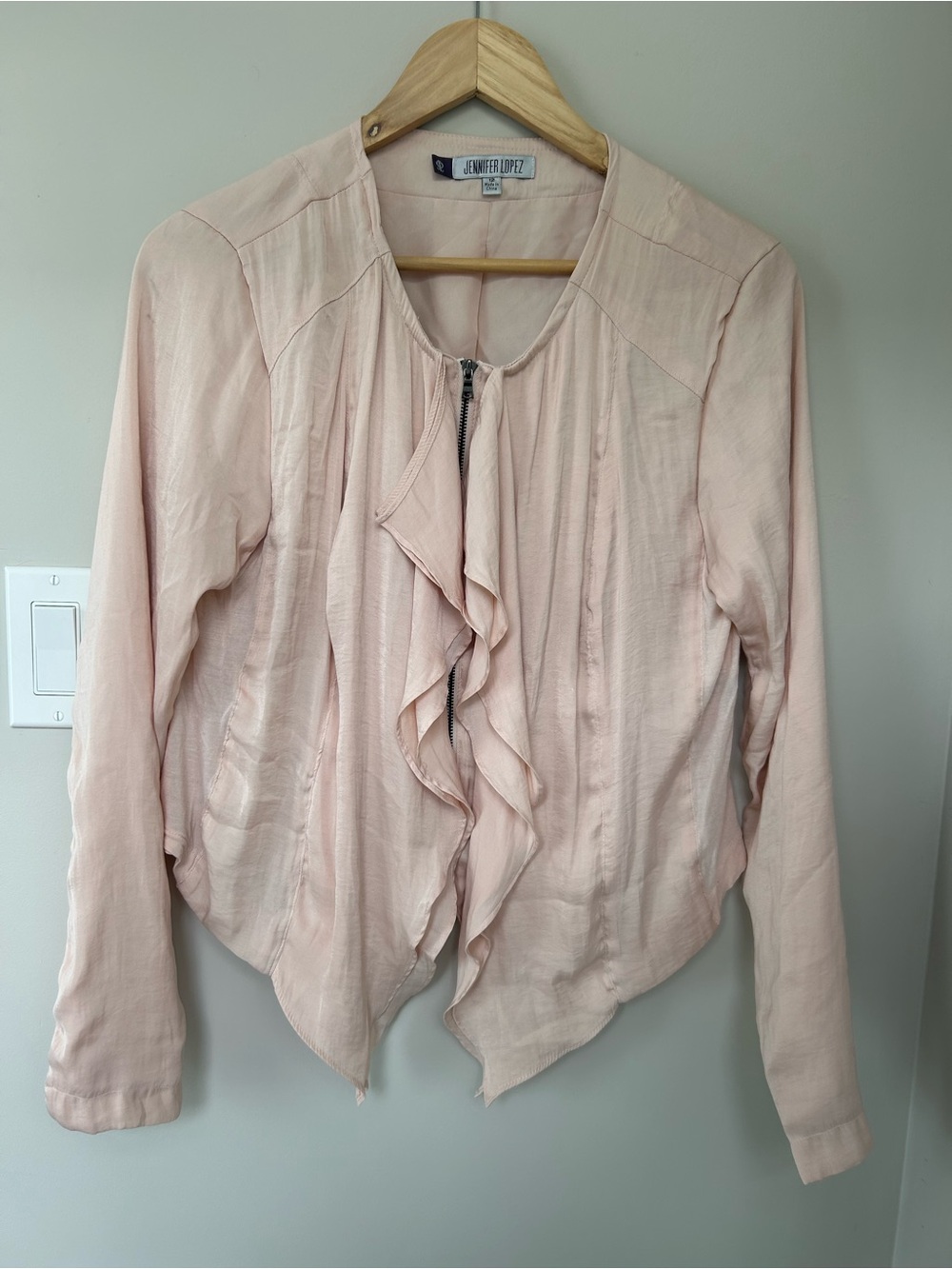 Jennifer Lopez Soft Pink Ruffled Open-Front Jacket - Picture 4 of 6